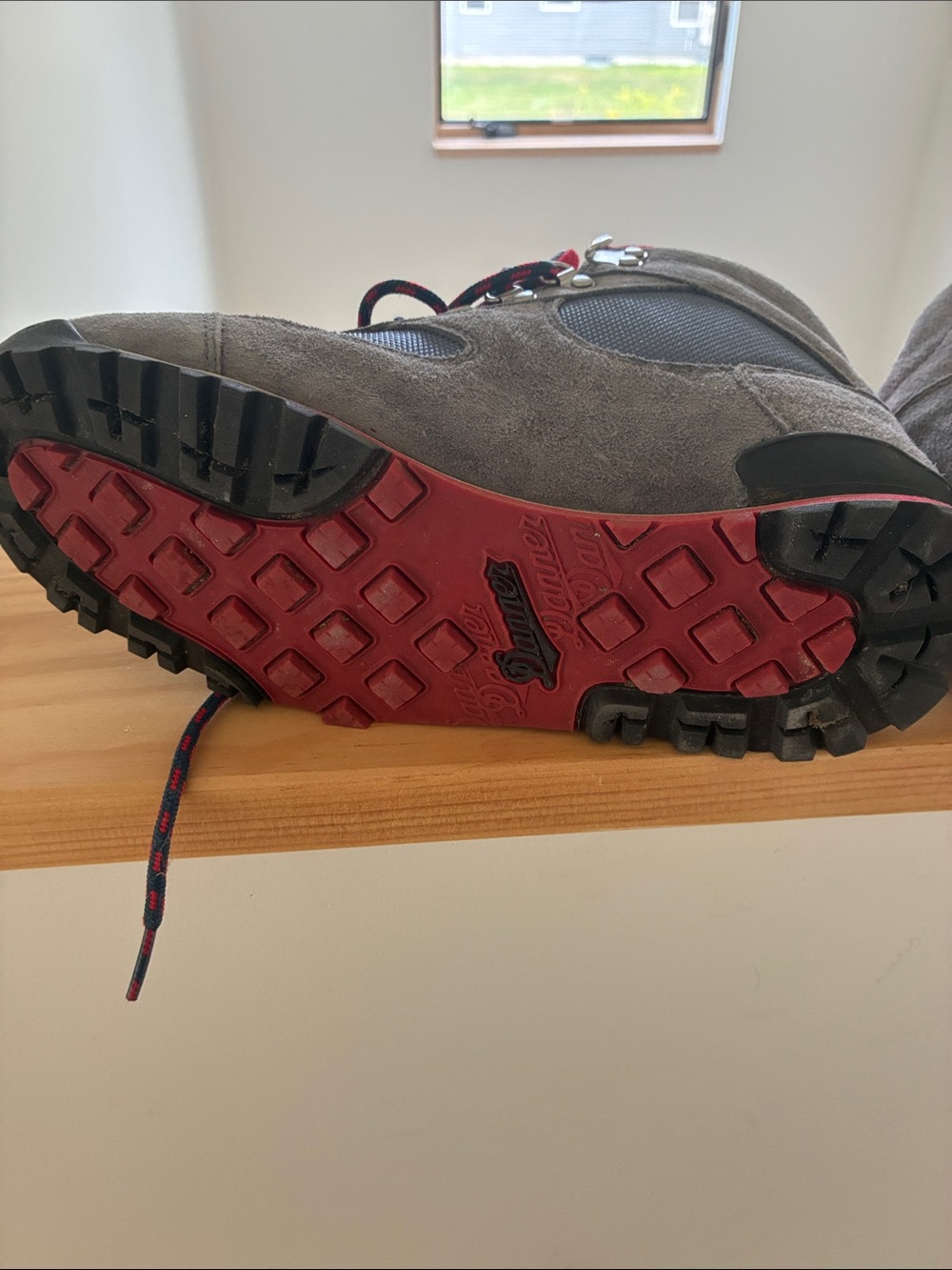 Danner Jag hiking boots size 8 - Picture 5 of 6